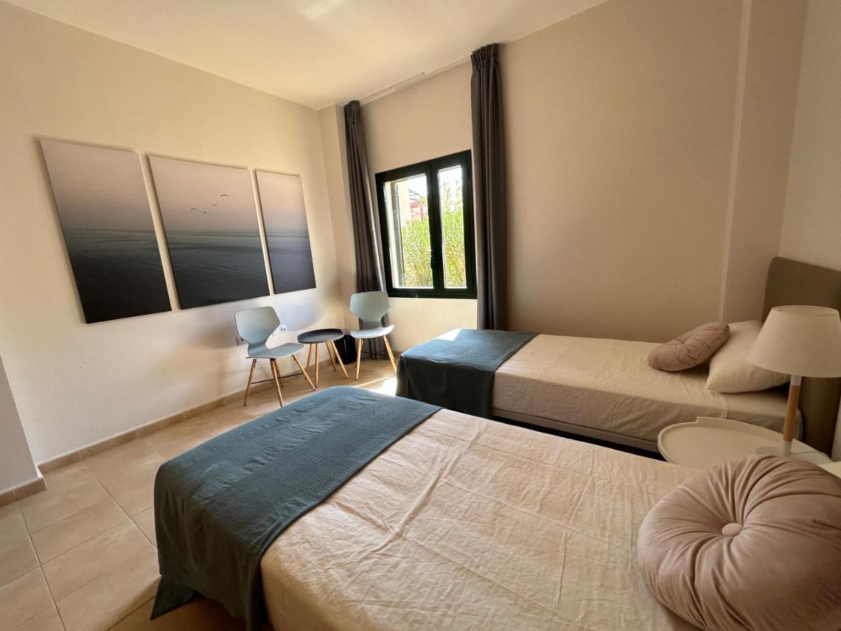 Quite & Relaxing Private Apartment For 2-6 Pers - Golf & Pool Resort - Murcia Luaran gambar