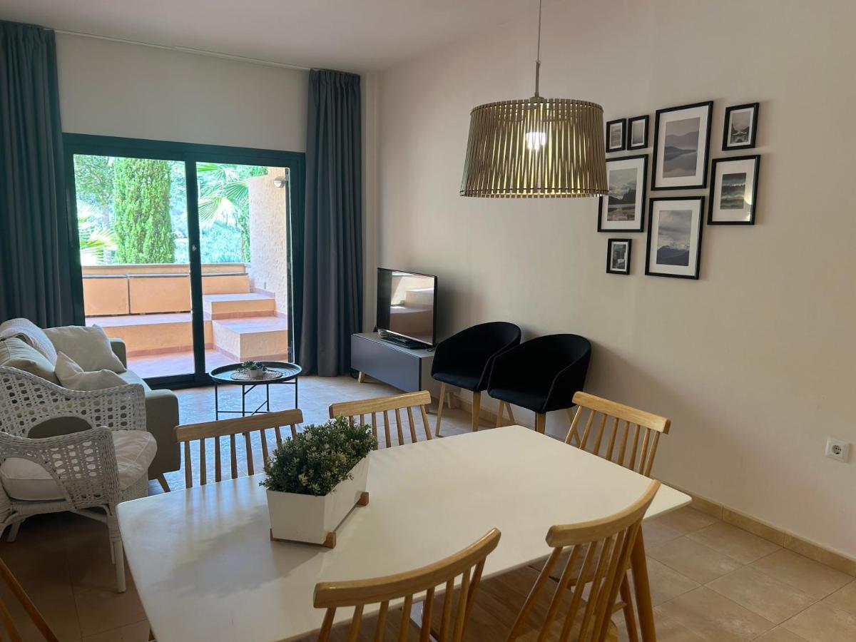 Quite & Relaxing Private Apartment For 2-6 Pers - Golf & Pool Resort - Murcia Luaran gambar