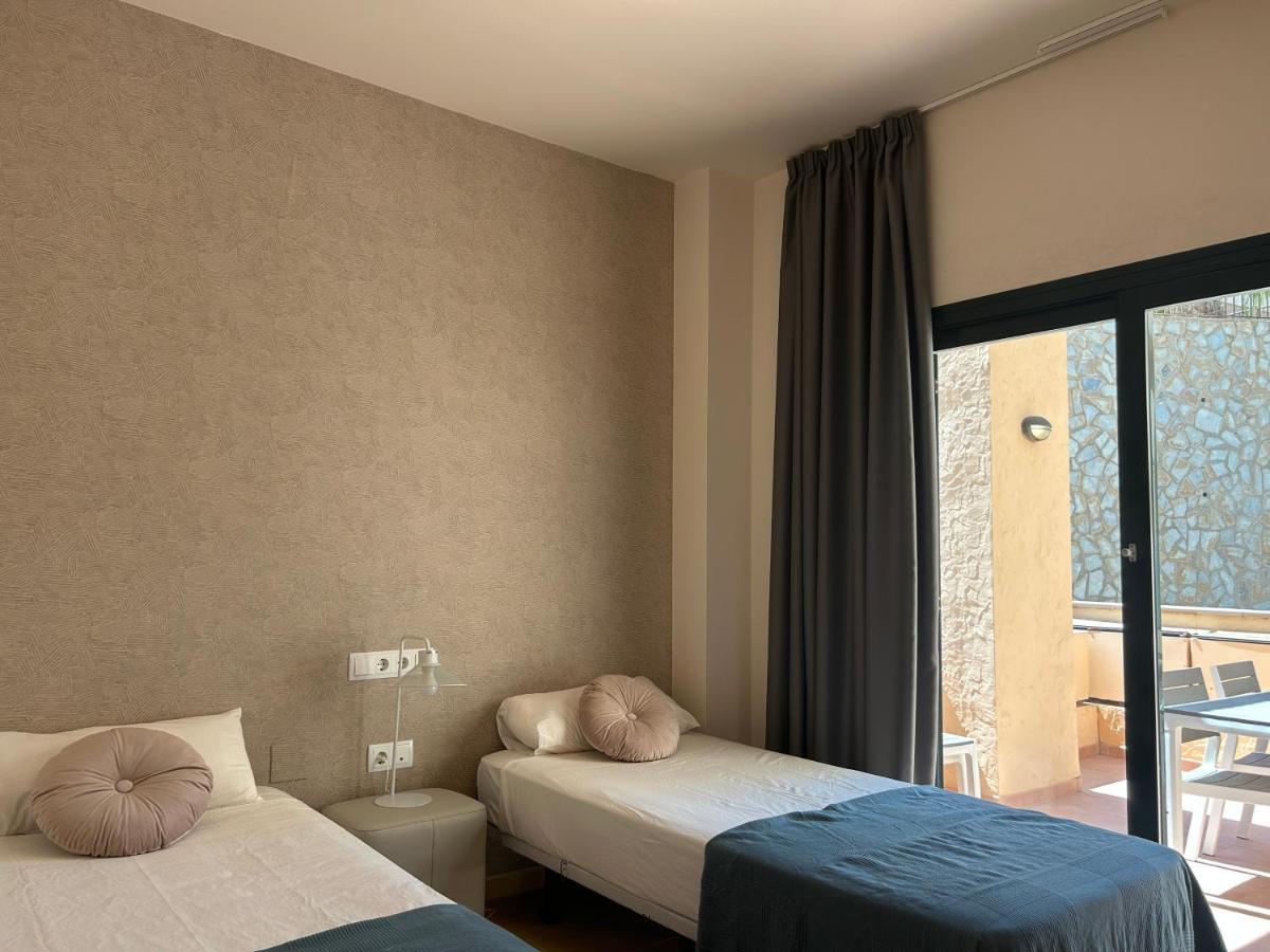 Quite & Relaxing Private Apartment For 2-6 Pers - Golf & Pool Resort - Murcia Luaran gambar