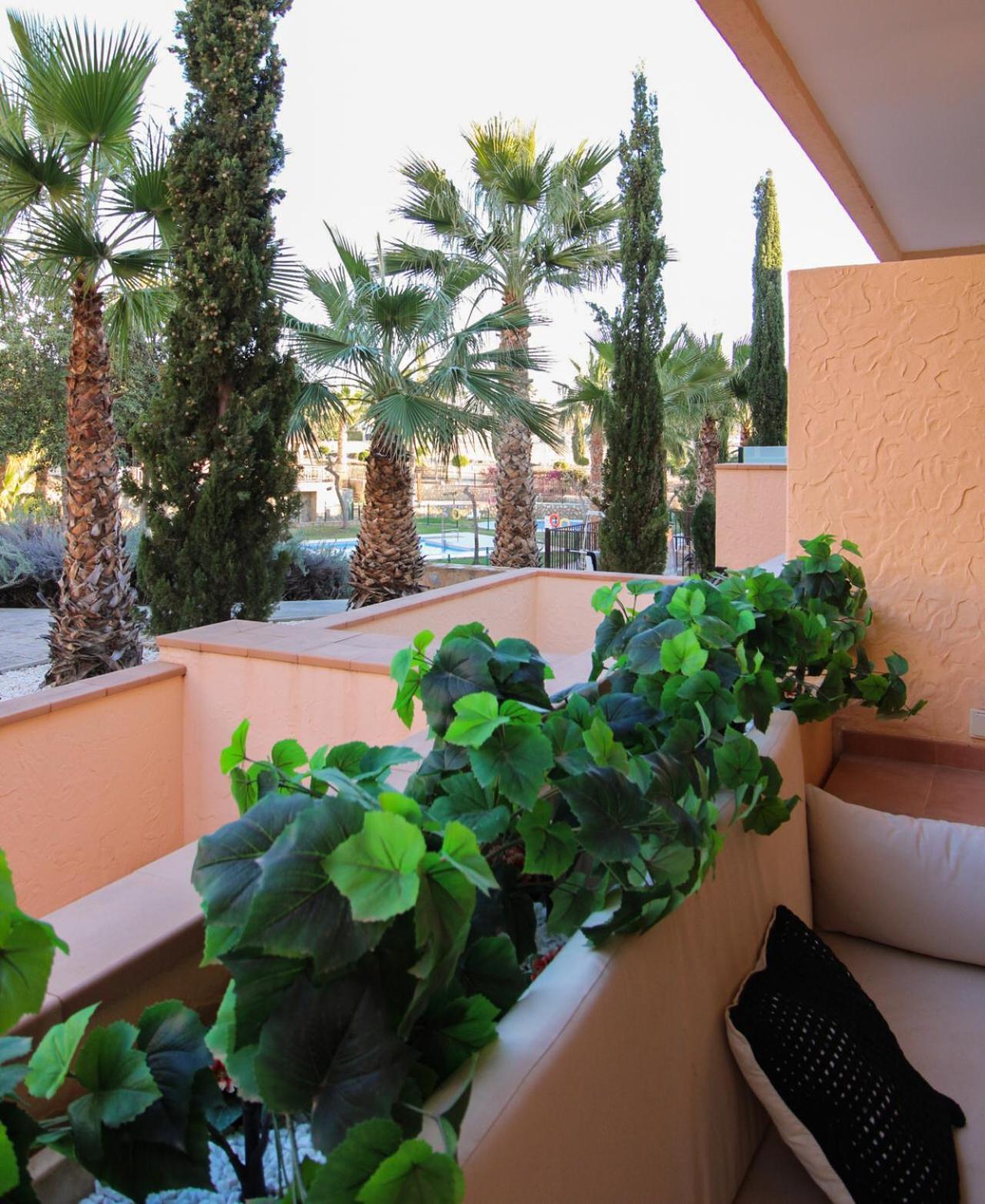 Quite & Relaxing Private Apartment For 2-6 Pers - Golf & Pool Resort - Murcia Luaran gambar